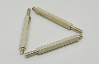 如何提高车床件的加工精度